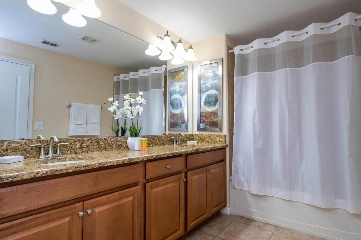 Five Bedrooms Townhome With Pool 4849 Kissimmee Eksteriør bilde