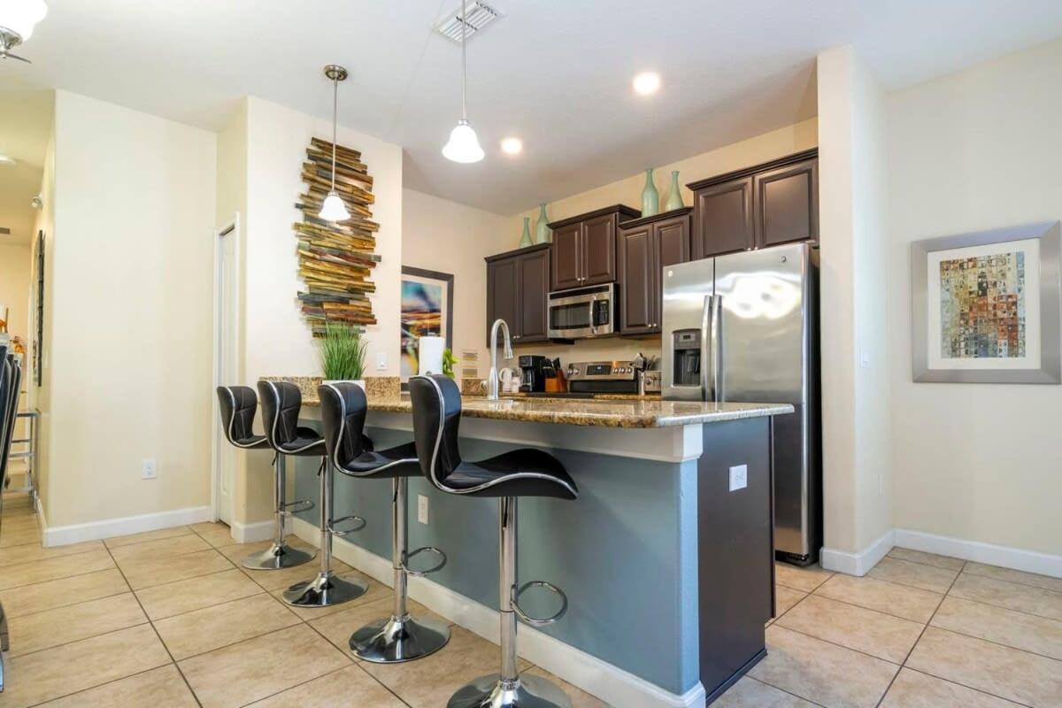 Five Bedrooms Townhome With Pool 4849 Kissimmee Eksteriør bilde
